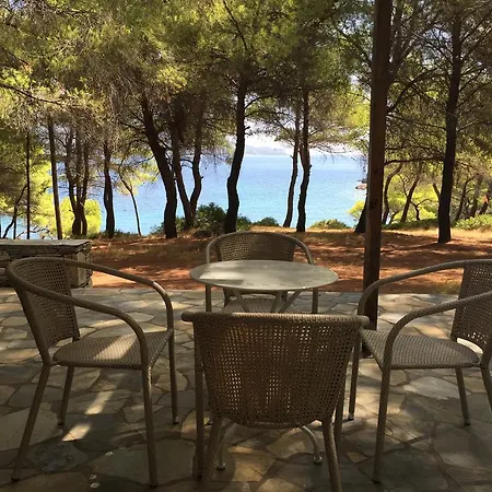 Villa Kokkinokastro Milia